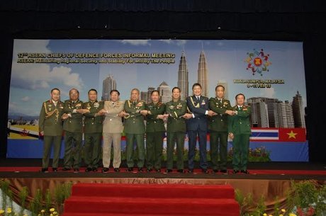 Ikuti Forum Pangab, Panglima TNI Terima Bintang Kehormatan dari Malaysia
