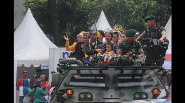 Ahok Mau Bagi-bagi Motor ke Prajurit, Apa Kata TNI AD?