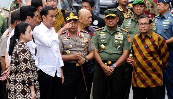 Jokowi Minta TNI, Polri, BIN, dan BNPT Kompak Basmi Teroris